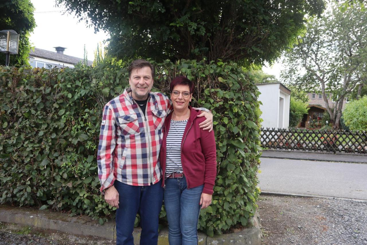 Gasthaus Zur Quelle Bad Marienberg Buitenkant foto